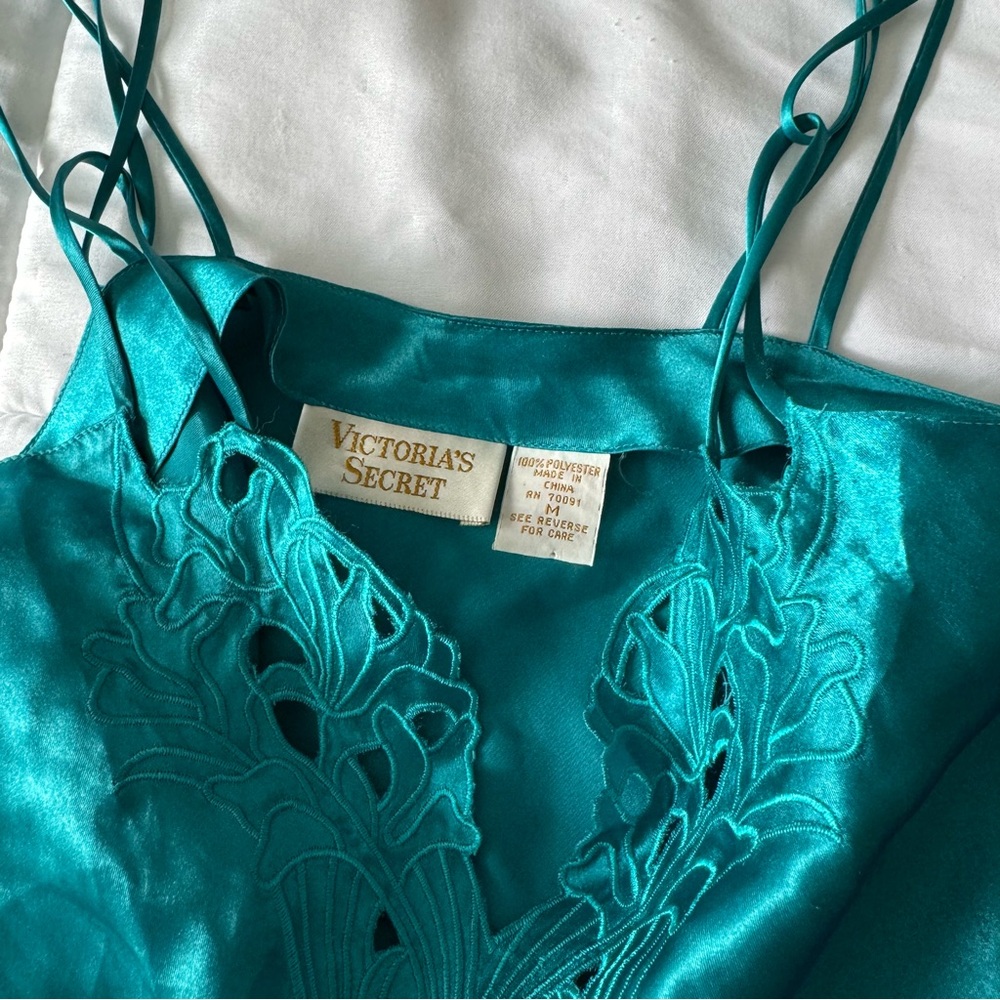 Vintage Victoria’s Secret Gold Label Camisole Tanks - Picture 5 of 6